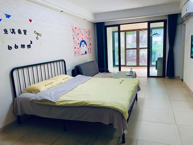 春晖园温泉度假酒店别墅一晚多少钱