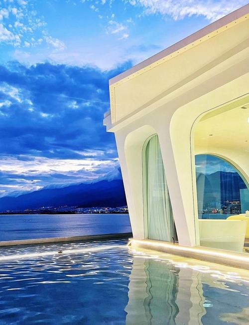 大理洱海海景房酒店前十名