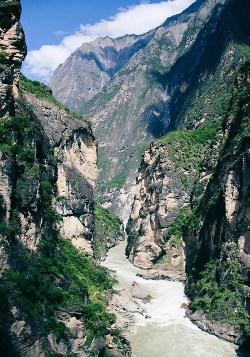 云南纯旅游团费用云南纯旅游团多少钱