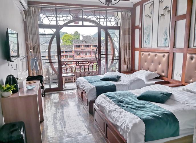 凤凰古城住宿推荐