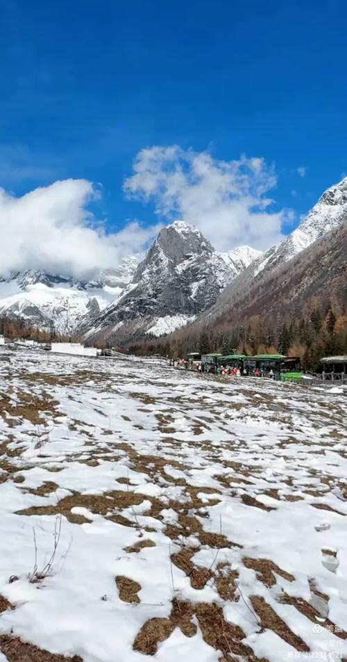 四姑娘山12月有雪吗,12月份的四姑娘山