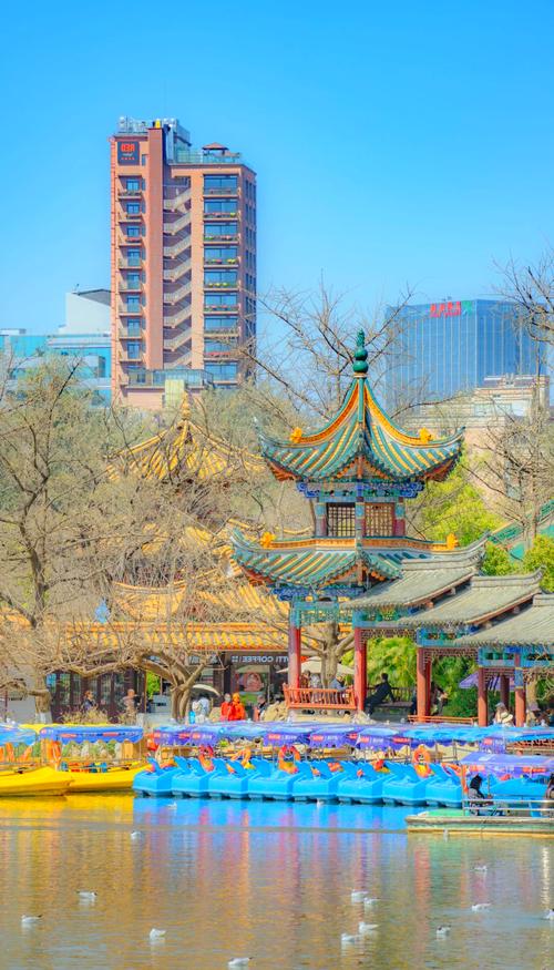 昆明前十最值得去的景点