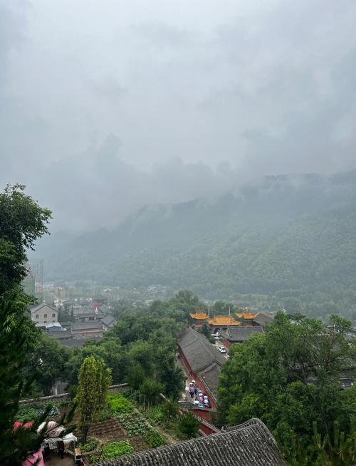 山西五台山突降大雨,近期还有降雨吗?