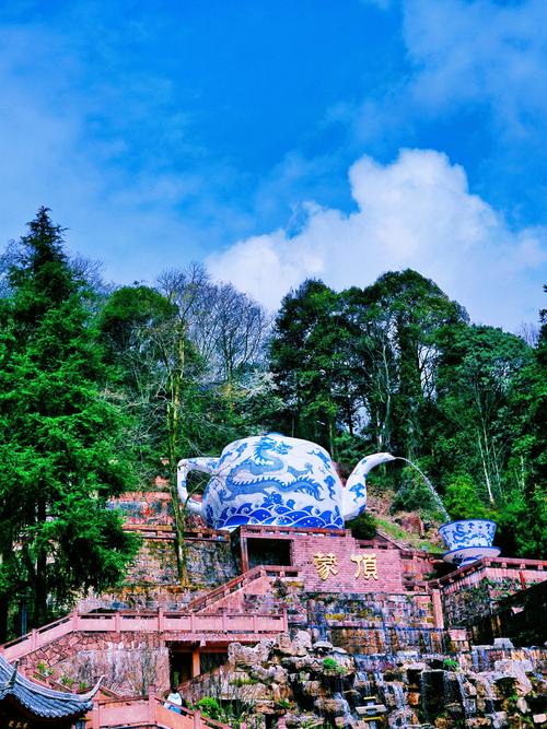 雅安旅游前十必去景点