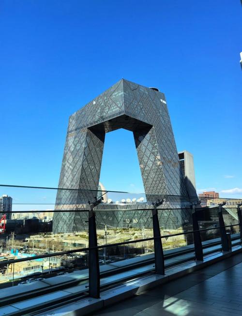 熊猫基地周围还有什么景点,熊猫基地周边旅游线路攻略