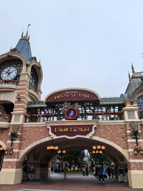 上海迪士尼有什么著名的景点