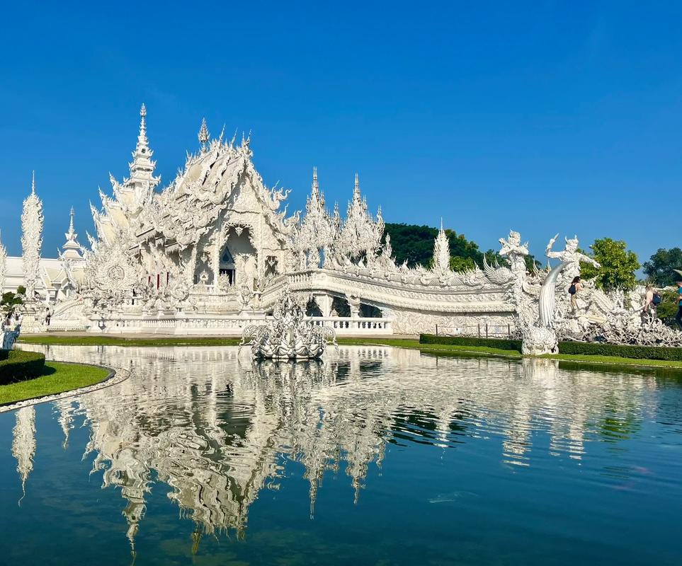 请问去泰国清迈,有哪些景点必去的?