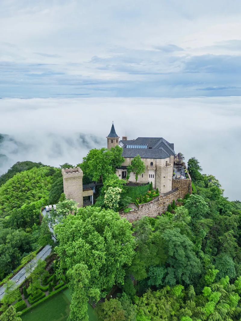 莫干山怎么玩比较好,莫干山旅游攻略及必玩景点推荐