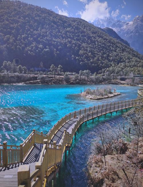 12月去泸沽湖冷吗?12月底穿什么?