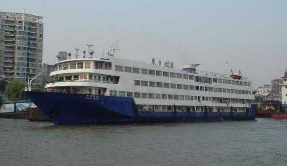 游轮费用多少钱一艘,一搜游轮要多少钱