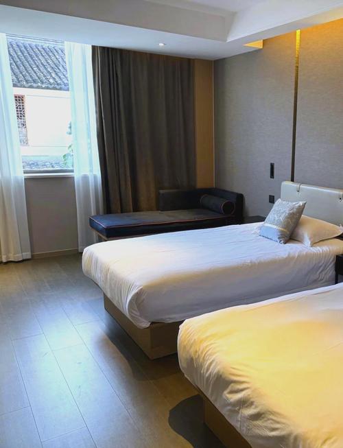 遵义离高速距离最近的宾馆,遵义景区附近酒店宾馆推荐