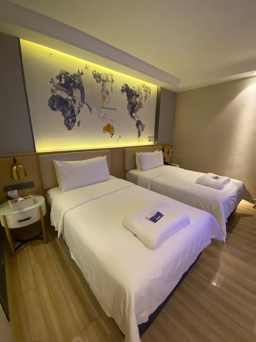 白云机场周边住宿攻略_广州白云机场附近一公里酒店都有哪些?有没有接送...