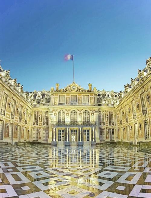 法国凡尔赛宫的简介