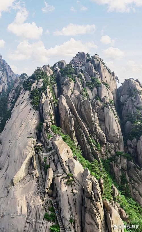 中国前十名山大川