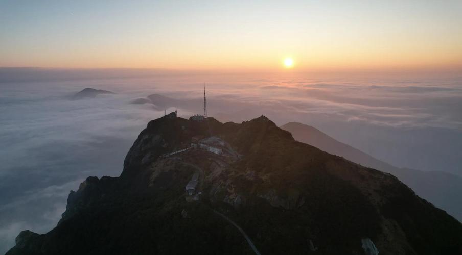 桂林旅游的天气预报查询,一周天气、气温多少?