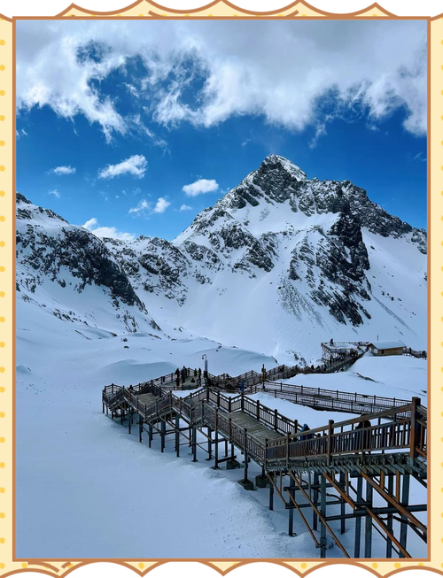 丽江玉龙雪山8月份有雪吗,玉龙雪山8月份的气温一般多少