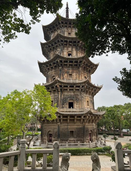 泉州开元寺简介和历史故事