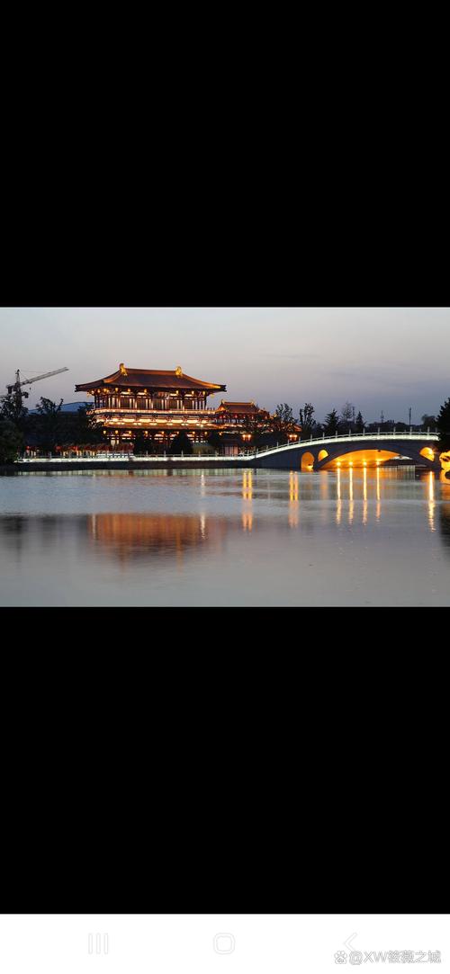 西安大唐不夜城和芙蓉园哪个更值得去