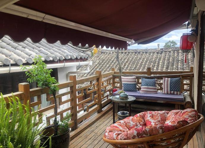 丽江古城开一家客栈多少钱