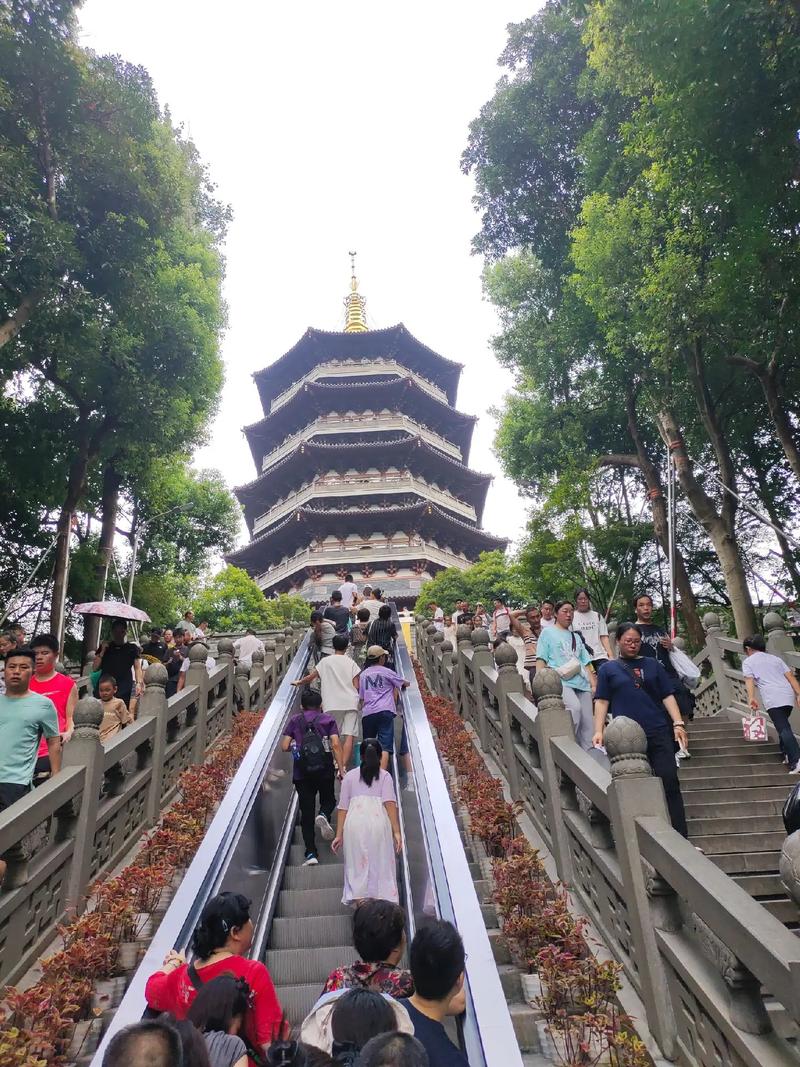 杭州旅游景点大全,详细介绍杭州必去景点