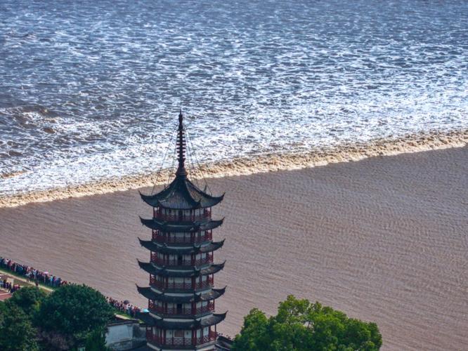 明天钱塘江潮水是几点