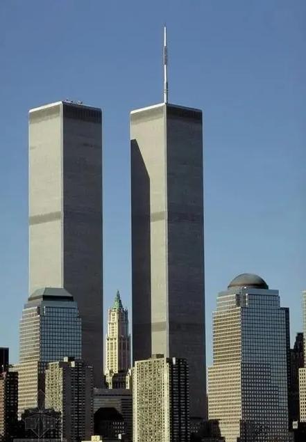 美国纽约时间早上8点40分(911事件发生的第一刻),相当于北京时间晚上几点...