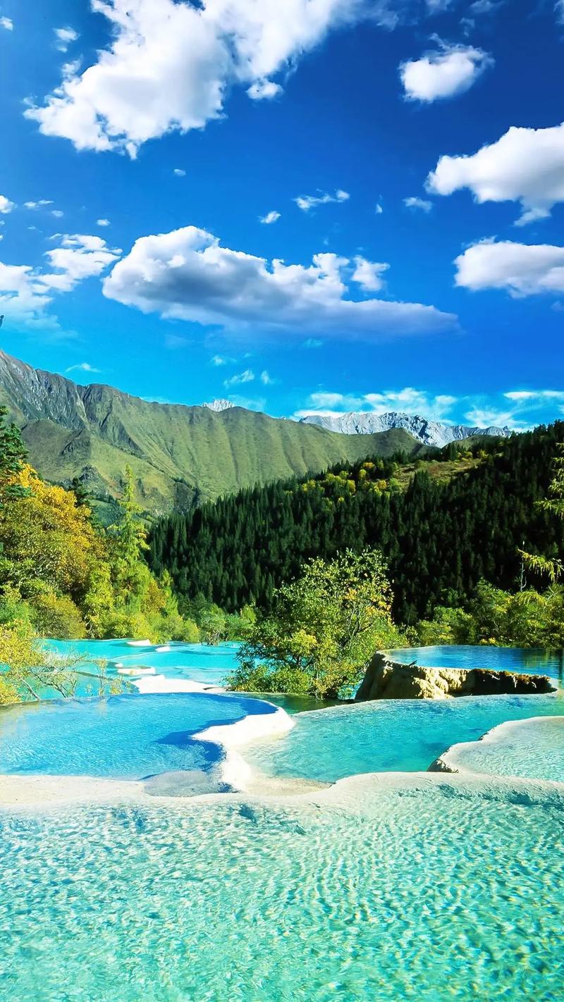 四川省九寨沟的瀑布叫什么,四川省九寨沟有几个瀑布