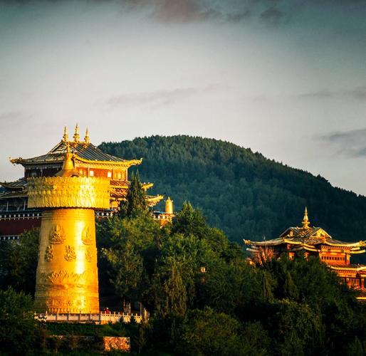 香格里拉市区海拔多少米高