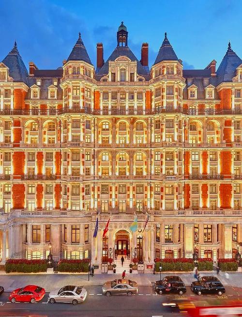 迪拜前十最疯狂的建筑