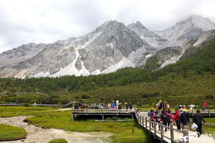 四川甘孜州有哪些旅游景点