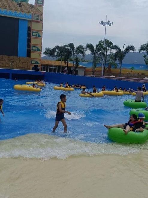 去水上乐园玩手机怎样防水