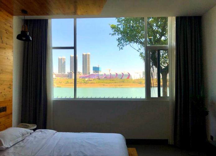 南宁方特附近住宿推荐,青秀山风景区附近的酒店推荐