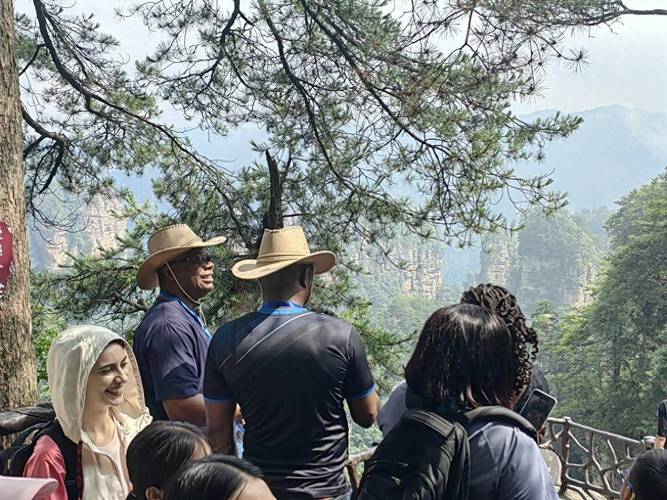 张家界前十旅行社