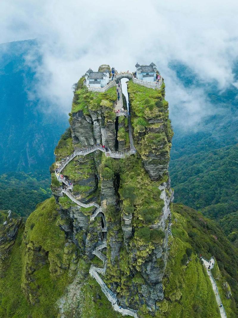 贵州旅游必去前十景点