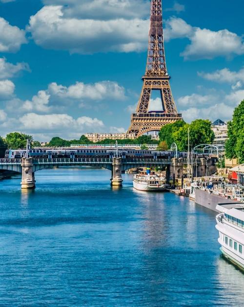 巴黎最著名的景点是哪些?