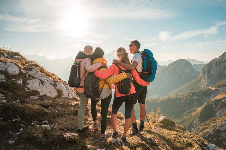 如何找伴一起去旅游(如何找伴一起去旅游的人)
