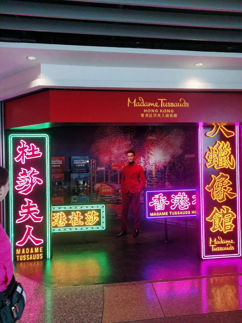 上海杜莎夫人蜡像馆对外开放时间